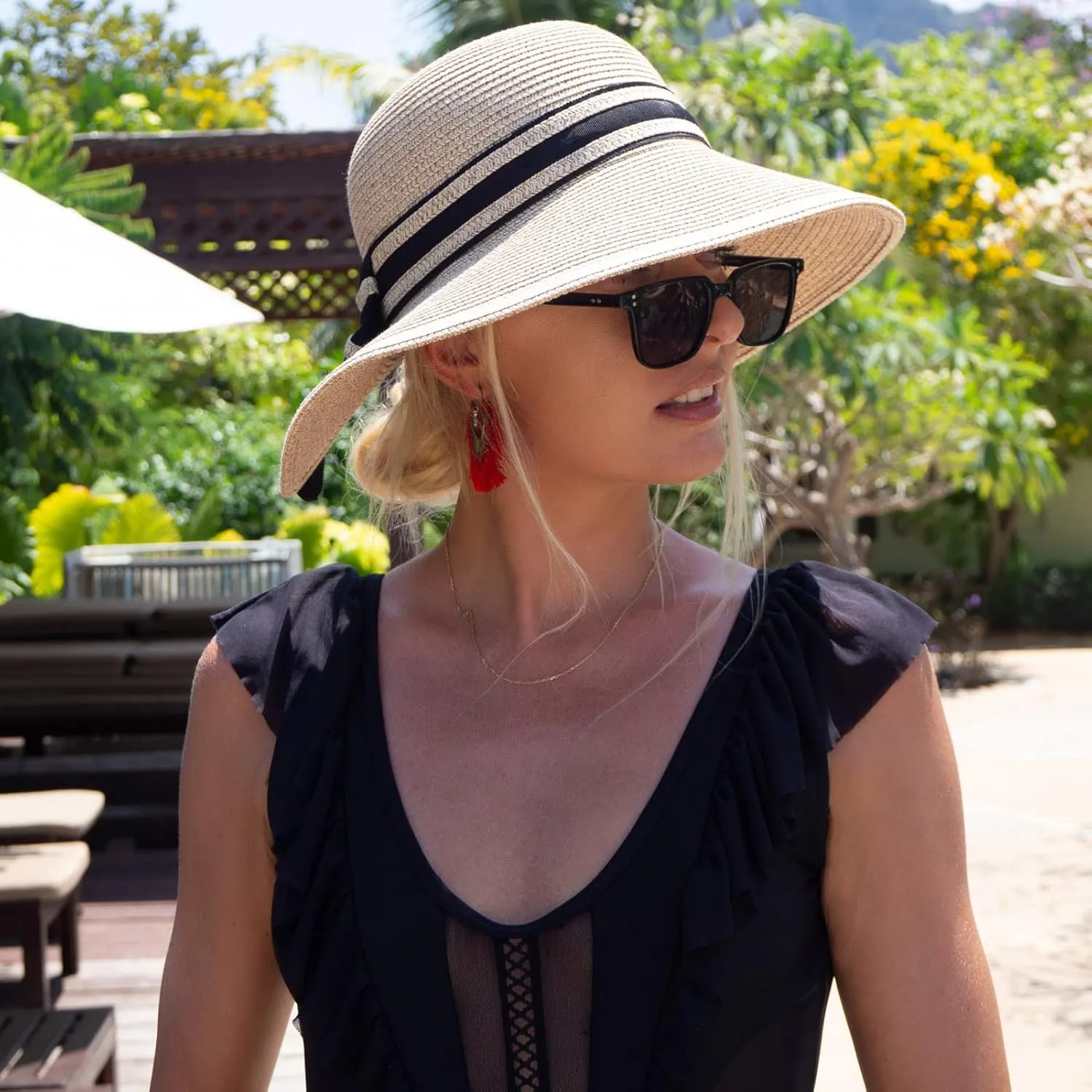 Comhats Summer Beach Sun Hats for Women Wide Brim UV Protection UPF 50  Foldable Packable