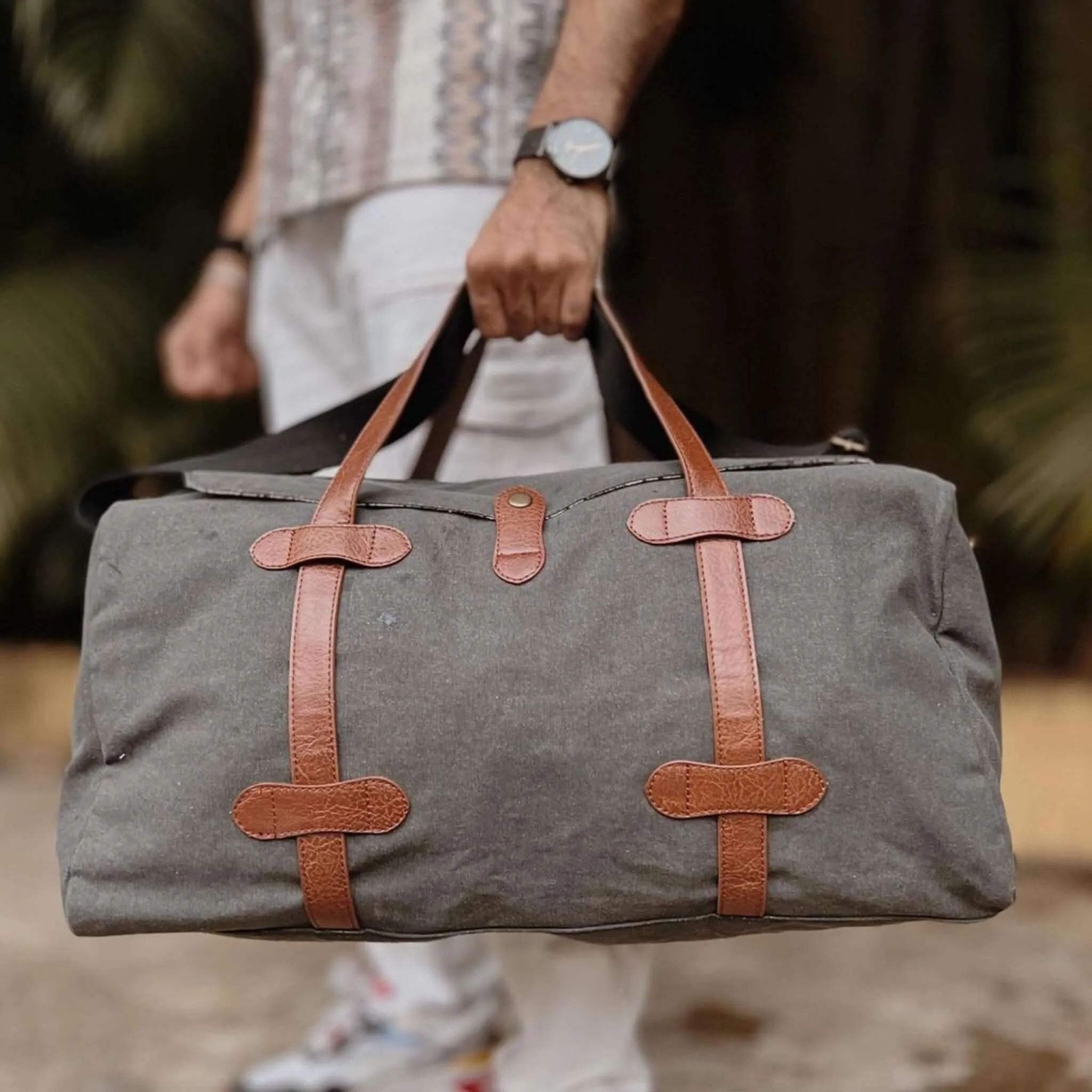 Flap Duffle Bag For Men & Women - Black