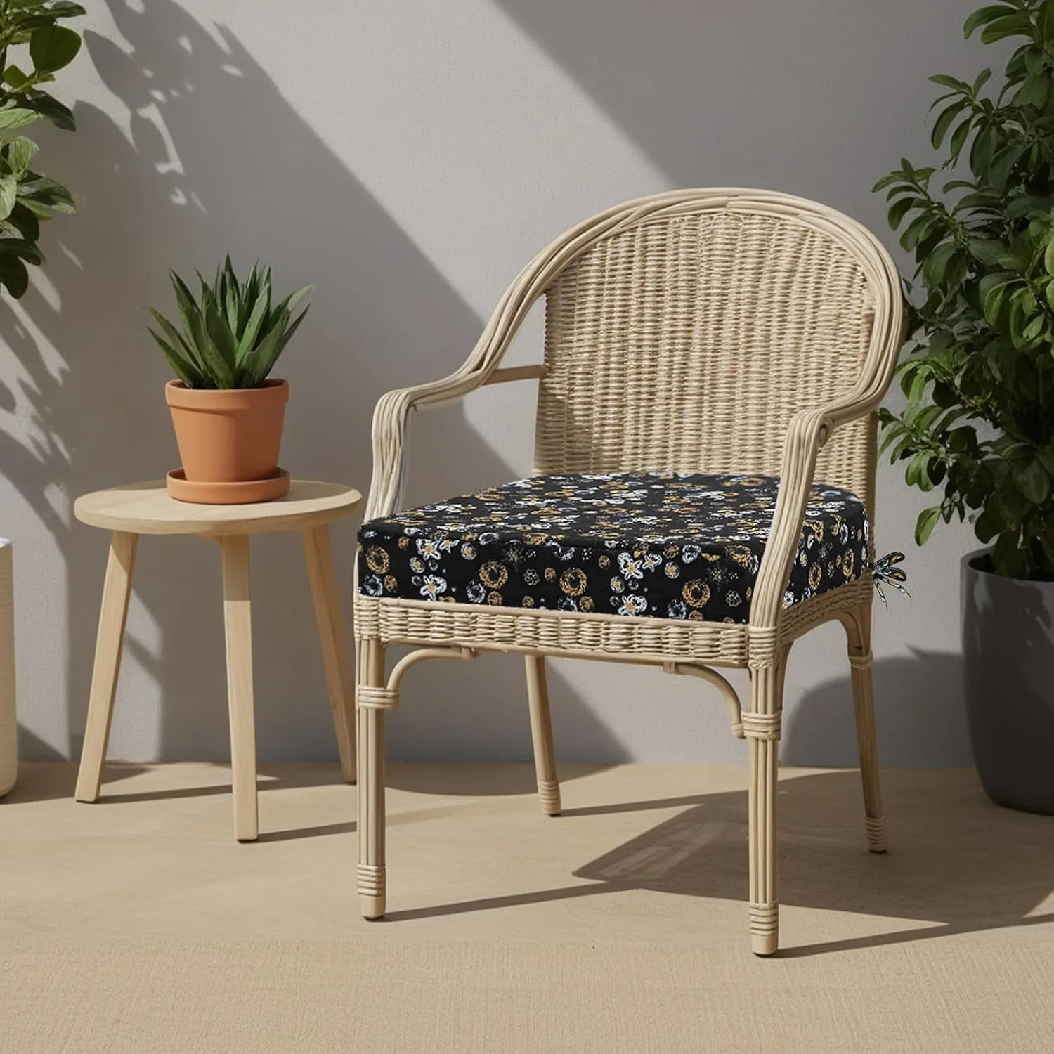 idee-home Outdoor Chair Cushions Set of 4, Thick 17" x 17" x 3" Outdoor Seat Cushions Patio Furniture Waterproof with Ties, Dining Pads