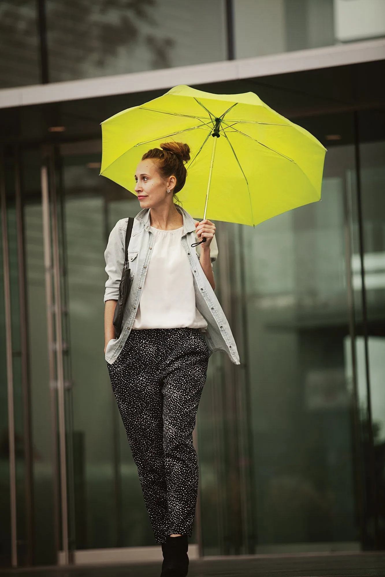 Lewis N. Clark Compact & Lightweight Travel Umbrella Opens & Closes Automatically
