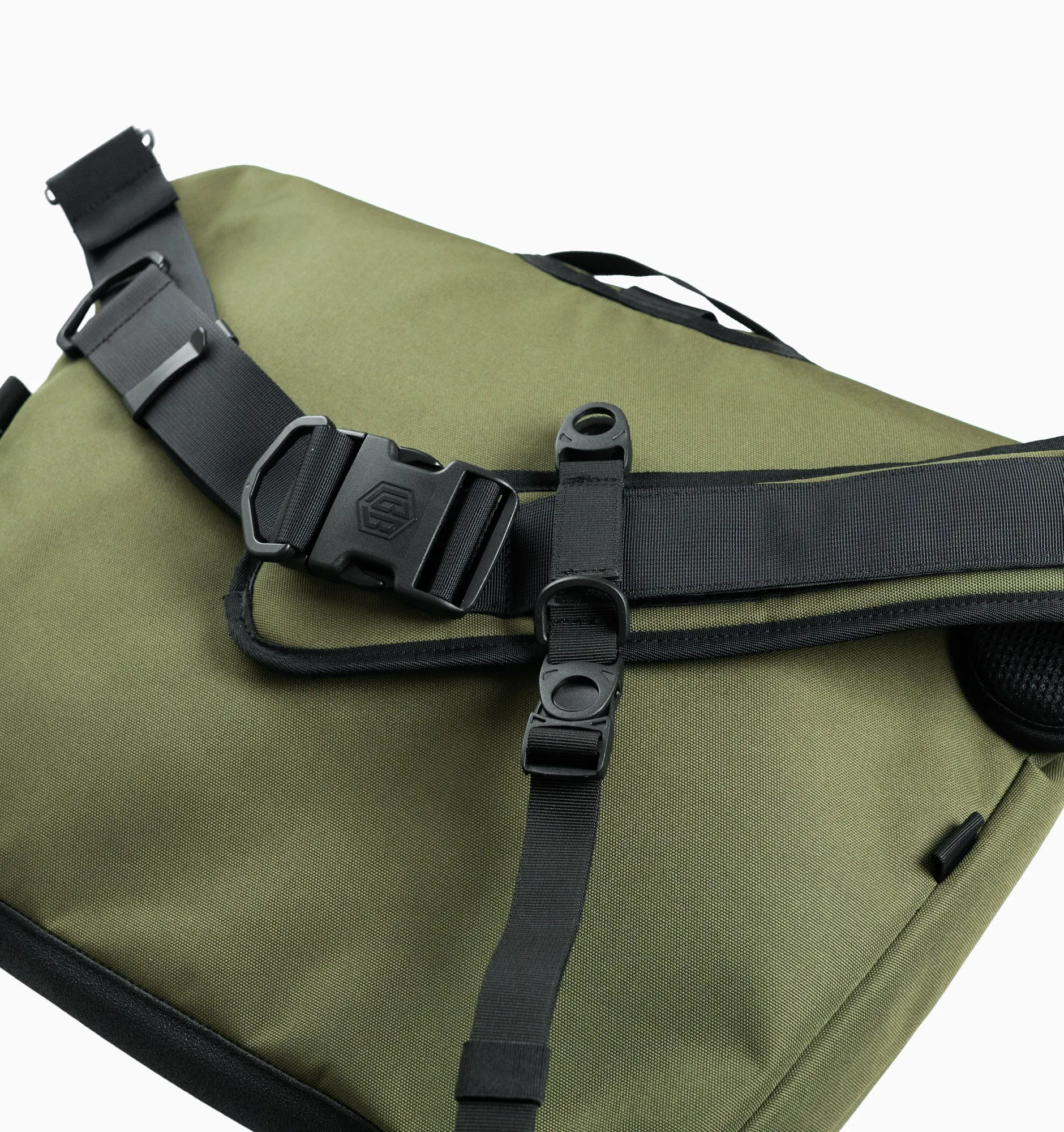 Life Behind Bars The Echelon [M] Messenger Bag