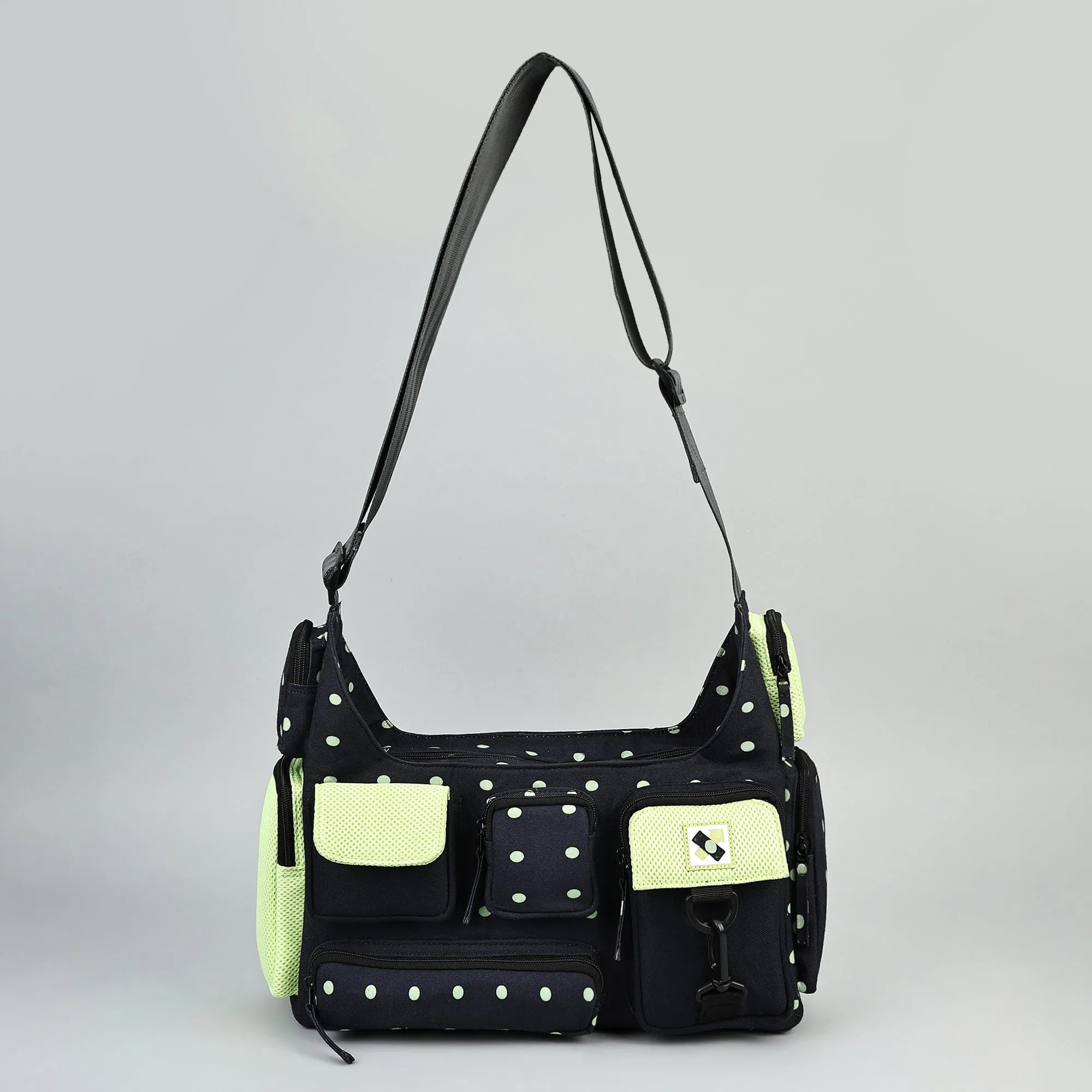 POCKET CLUSTER 306.16 MESSENGER BAG