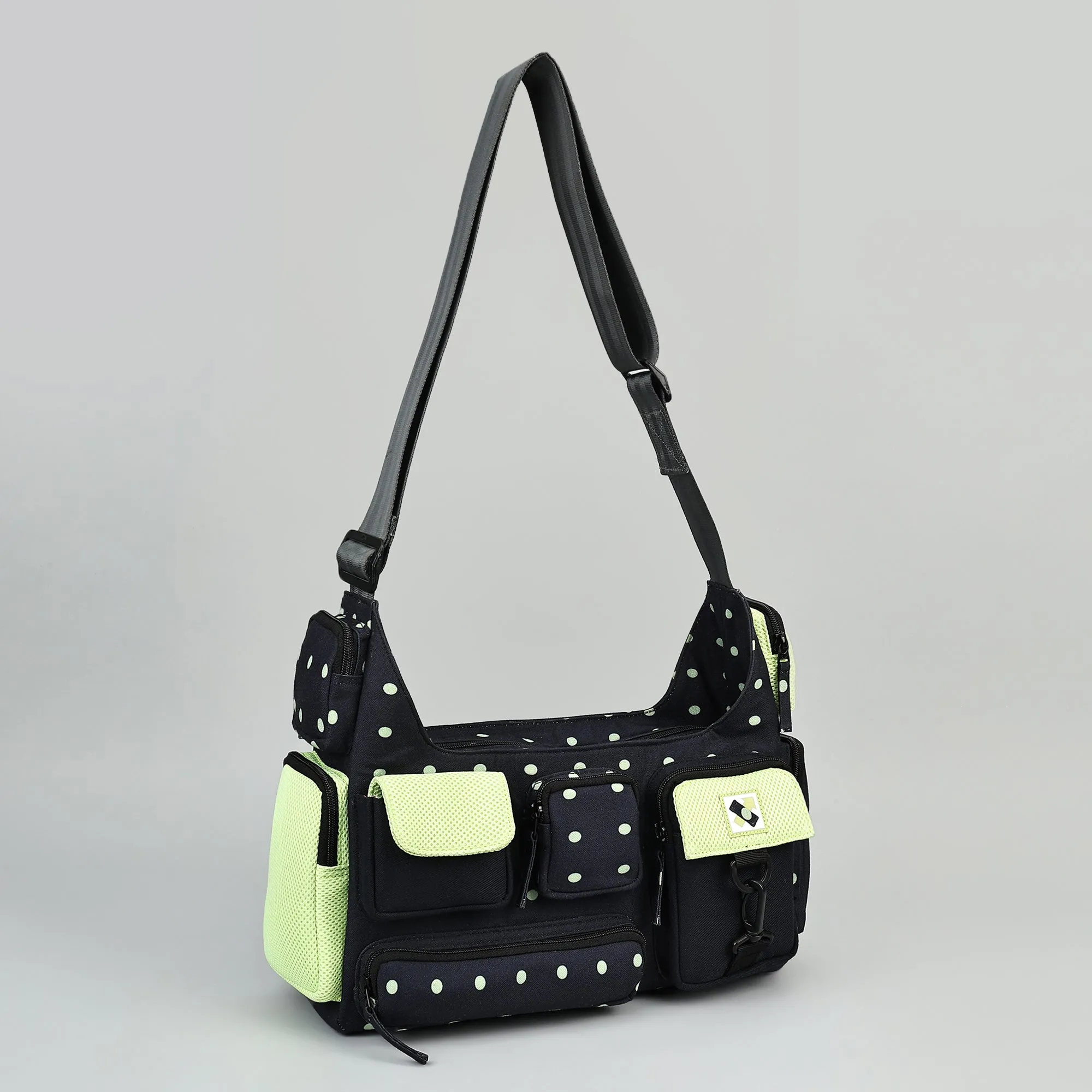 POCKET CLUSTER 306.16 MESSENGER BAG