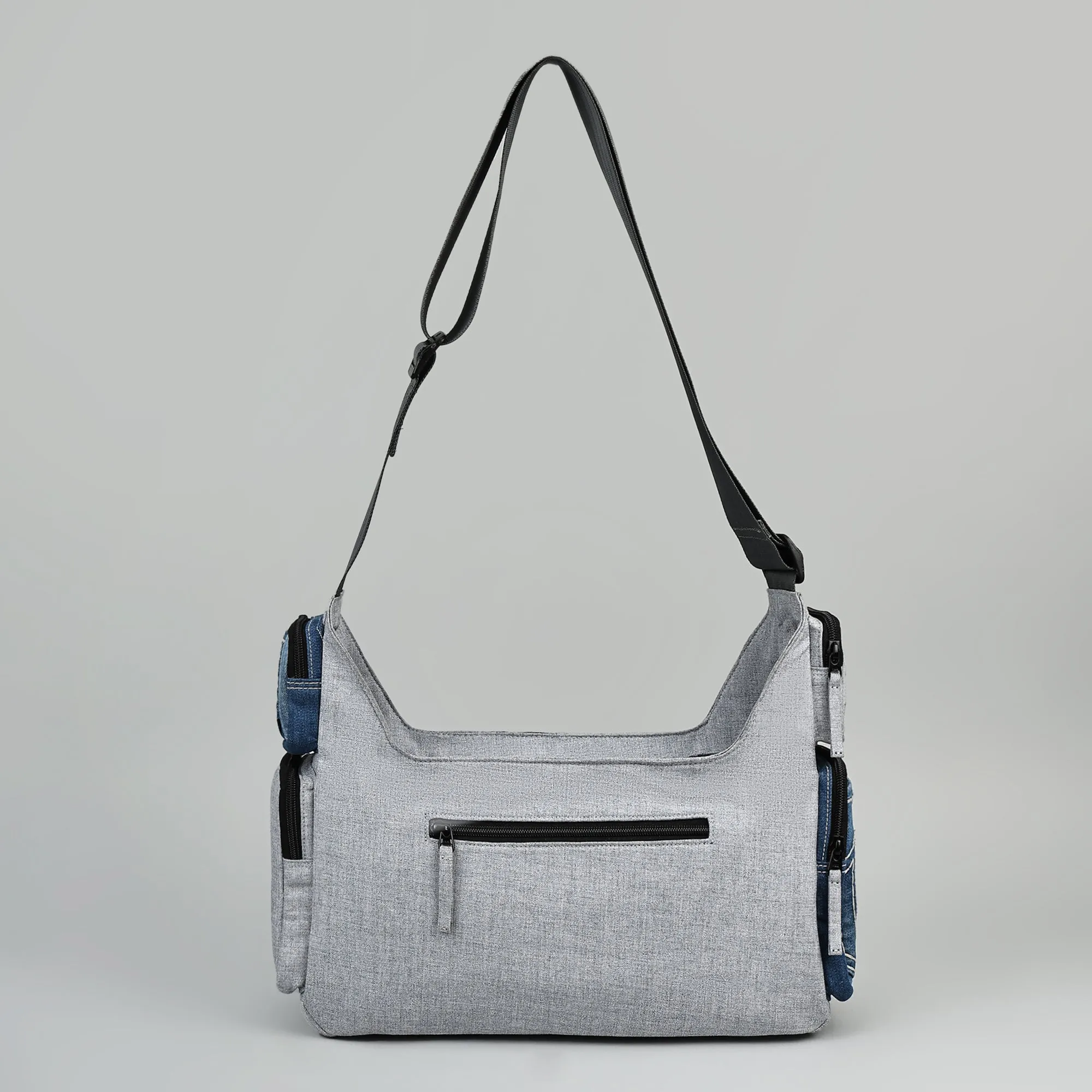 POCKET CLUSTER 306.19 MESSENGER BAG