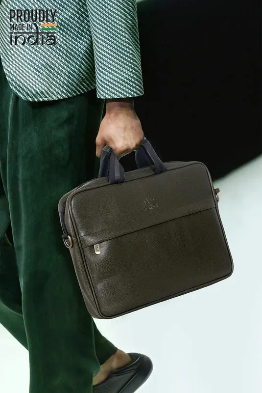 THE CLOWNFISH Noble Faux Leather 14 inch Laptop Messenger Bag - Water Resistant | Adjustable Strap | 14 inch | Green