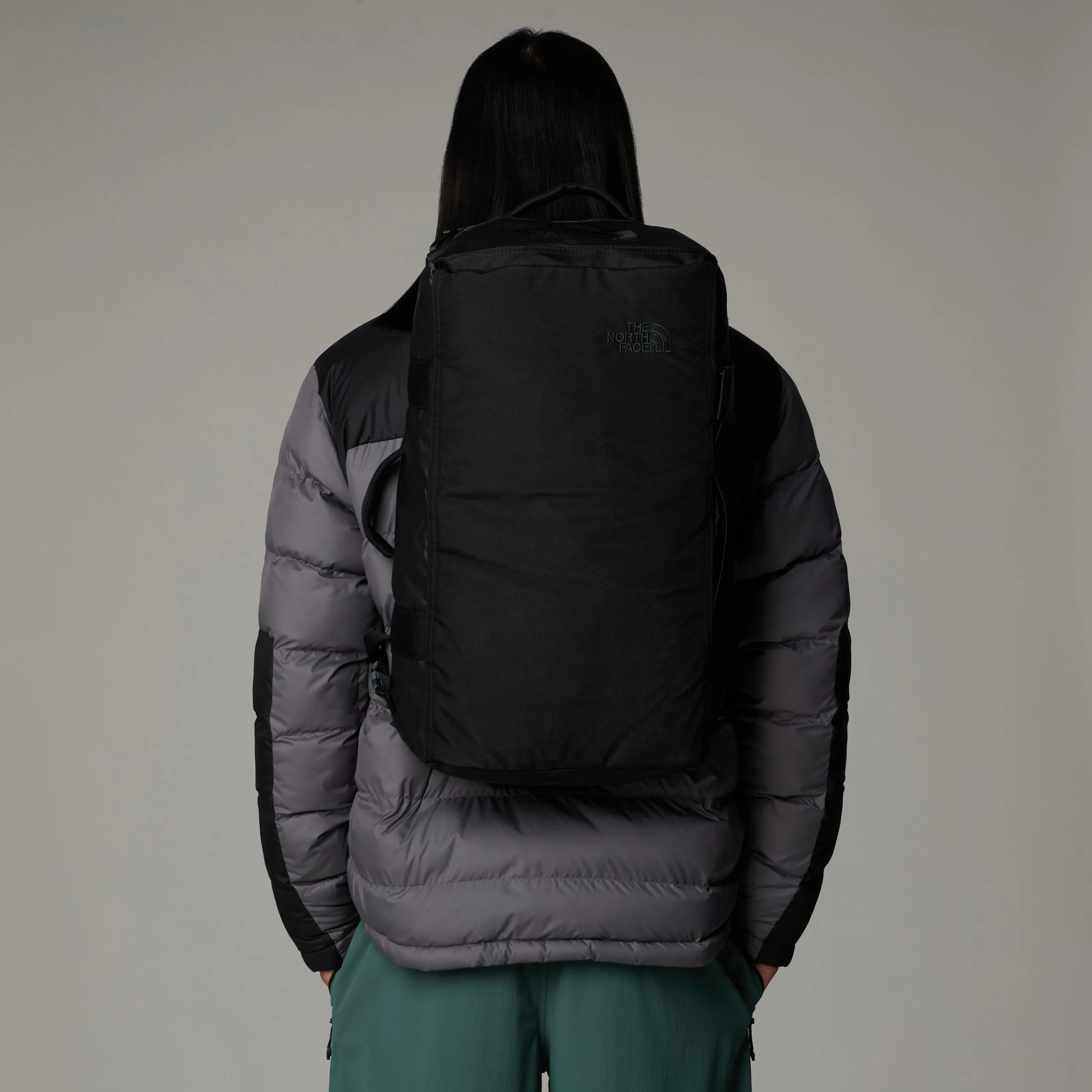 The North Face Base Camp VOYAGER Duffel 32L | TNF Black-Asphalt Grey