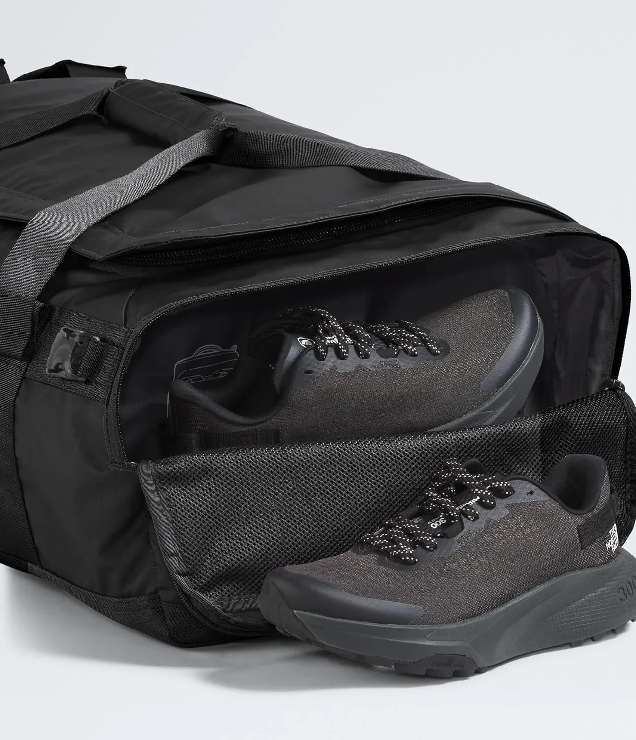 THE NORTH FACE Base Camp Voyager Duffel—62L - PFAS Free