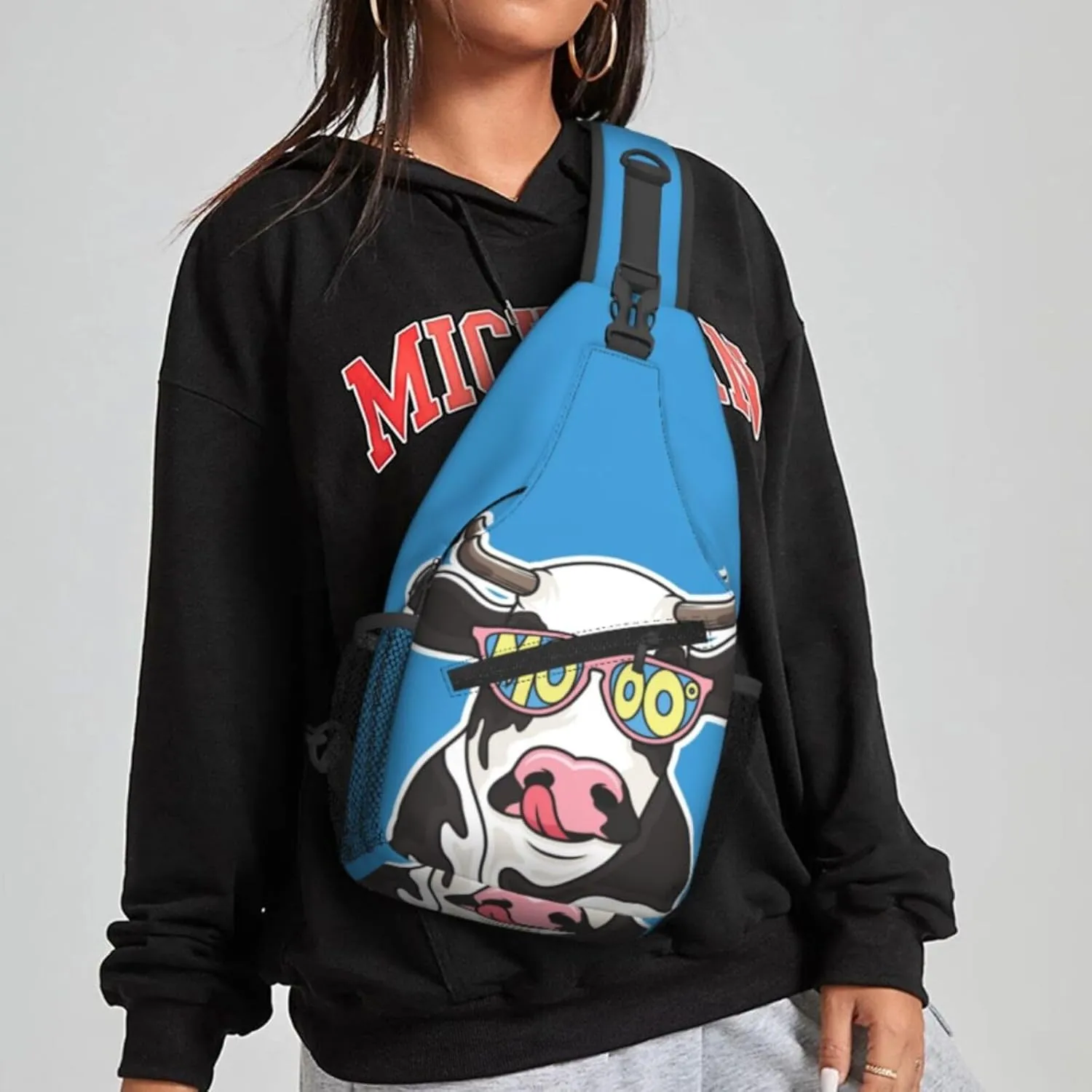 Women Cartoon Cow with Sunglasses Crossbody Sling Backpack for Men Chest Bag Shoulder Bag Lightweight One Strap Backpack Travel Outdoor Daypack