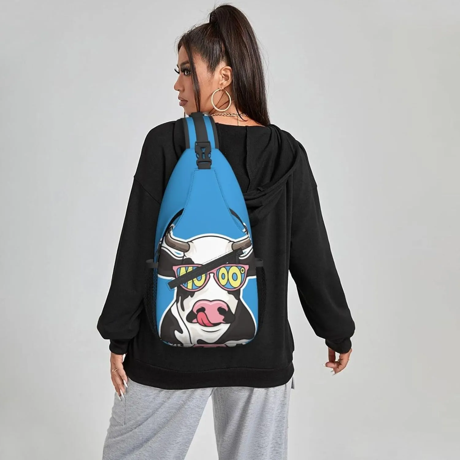 Women Cartoon Cow with Sunglasses Crossbody Sling Backpack for Men Chest Bag Shoulder Bag Lightweight One Strap Backpack Travel Outdoor Daypack