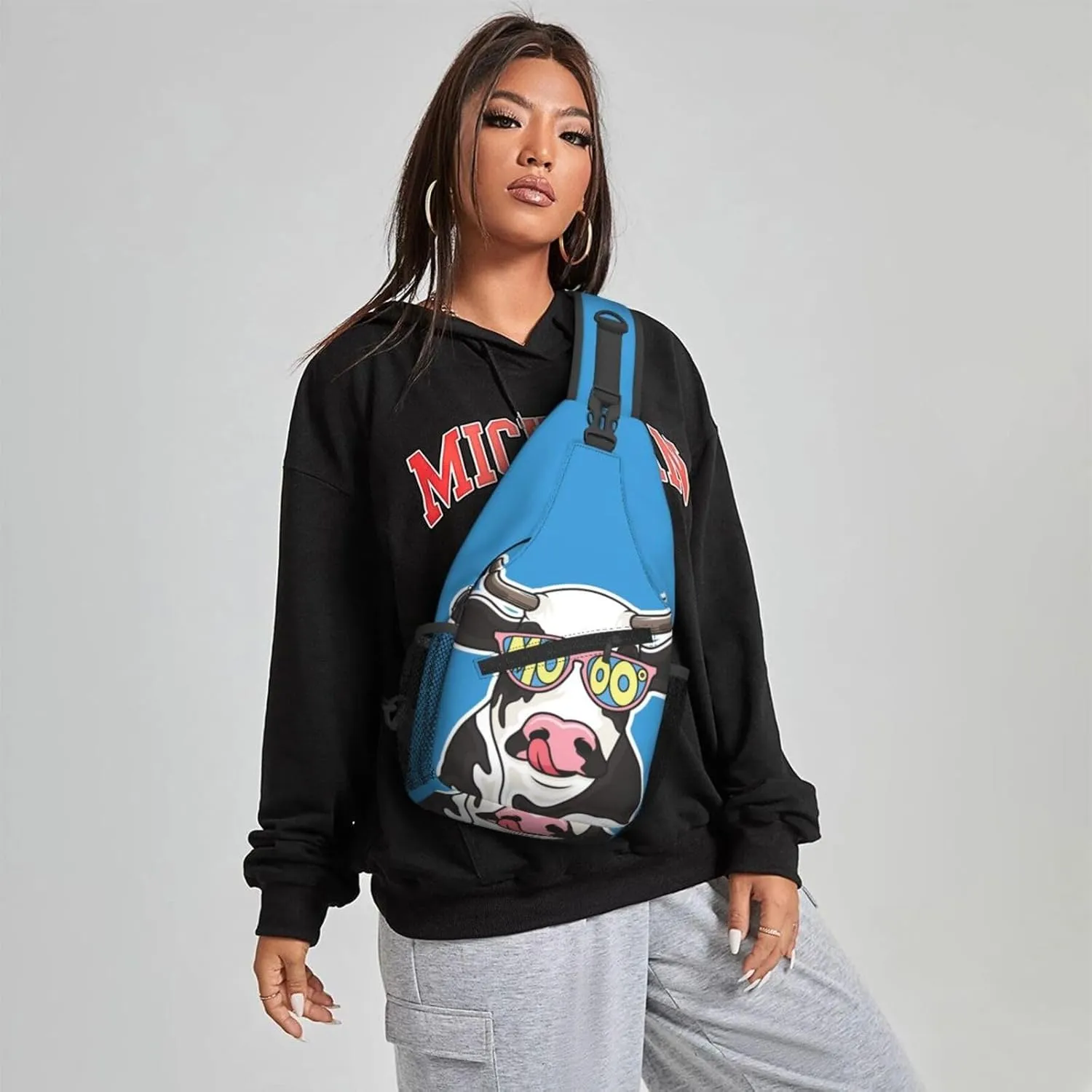 Women Cartoon Cow with Sunglasses Crossbody Sling Backpack for Men Chest Bag Shoulder Bag Lightweight One Strap Backpack Travel Outdoor Daypack
