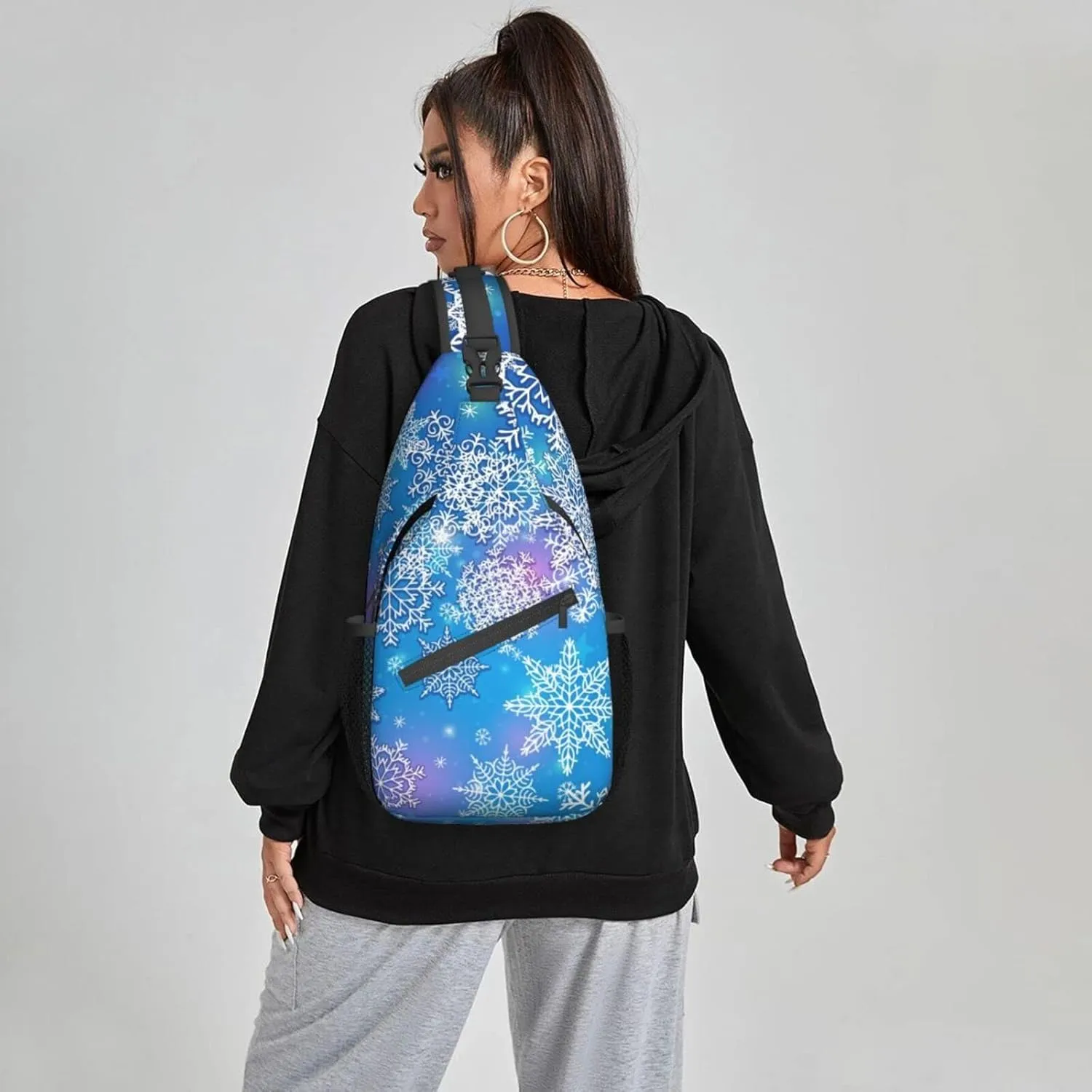 Women Snowflakes Winter Christmas Crossbody Sling Backpack for Men Chest Bag Shoulder Bag Lightweight One Strap Backpack Travel Outdoor Daypack