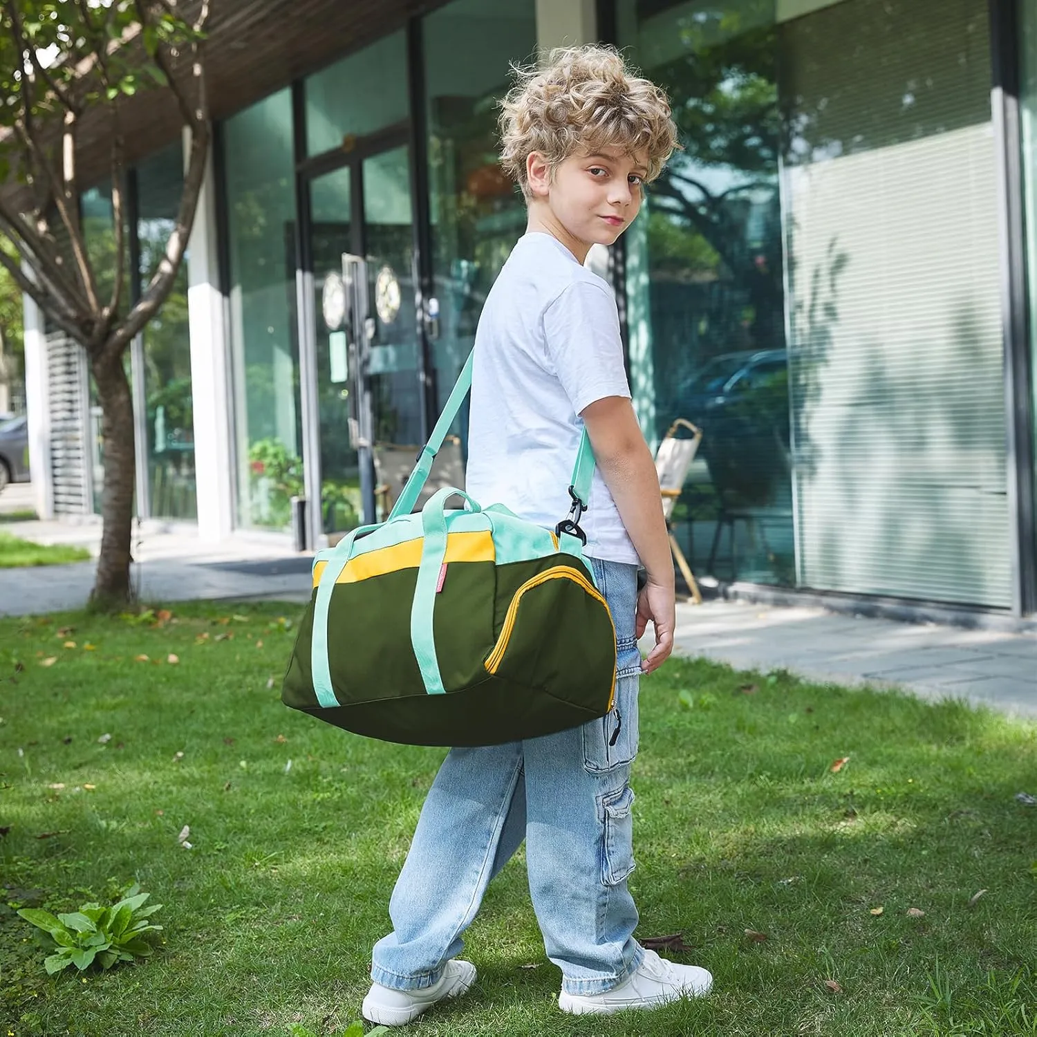 WOOMADA Kids Duffle Bag for Boys or Girls, Kids Overnight Bag with Shoe Compartment＆Wet Pocket, Ideal for School Practice, Sports, Travel(army green)